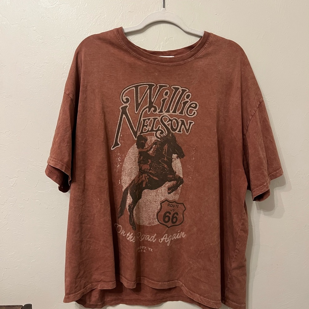 Daydreamer Willie Nelson Graphic Tshirt
